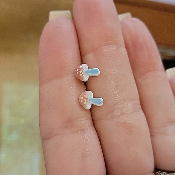 Tiny Ceramic Mushroom Stud Earrings, pink - Picture 5 of 6